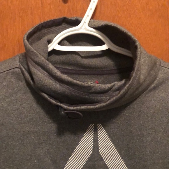 Reebok pullover - Picture 4 of 5